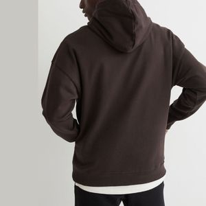 Sudadera con capucha marrón para hombre, de moda y muy demandada, personalizada, transpirable, deportiva y de corte regular. - Product Image 2