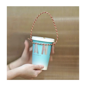 Porte-gobelet artisanal en jonc de mer style Noël avec poignée tressée, accessoire naturel vietnamien pour cafés - Product Image 4