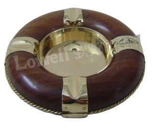 Cendrier rond en bois de frêne de qualité supérieure avec motif sculpté, idéal pour la voiture, le salon, le bar à domicile ou comme article cadeau - Product Image 1