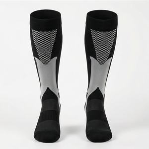 Calcetines de Compresión Deportivos Profesionales para Pantorrillas, para Correr, Fitness, Color Personalizado, Transpirables, Rendimiento Atlético, Entrenamiento en Gimnasio - Product Image 1