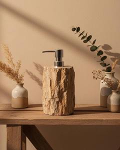 Support à bouteilles en bois naturel, parfait pour le shampoing, l'après-shampoing et l'organisation de la salle de bain, fabriqué à la main en Inde - Product Image 2