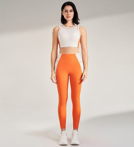Ensemble de yoga 2026 pour femmes : haut court dos nu avec coussinets de poitrine et pantalon taille mi-haute élastique anti-rides - Product Image 6