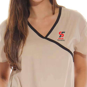 Uniformes Médicos Modernos de Tela Flexible y Ajuste Cómodo para Turnos Intensos, Rendimiento Duradero, Uniforme de Hospital - Product Image 5