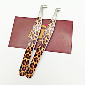 Pinzas Profesionales para Extensión de Pestañas, Acero Inoxidable, Volumen de Pestañas, 90 Grados, OEM, Pinzas con Estampado de Guepardo - Product Image 5