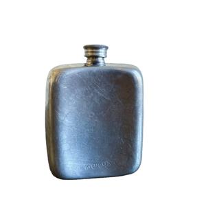 Classic Mirror Finish Steel Hip <b>Flask</b> with Smooth Plain Surface, Strong Build Quality, Ideal for Men and Gifting - Product Image 1