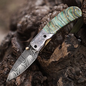 Hermosa Navaja Plegable de Acero de Damasco con Mango de Resina Personalizable, Hoja Afilada como una Navaja, Soporte OEM, Venta al por Mayor, Negra - Product Image 1