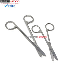กรรไกรตัดไหมเย็บแผลแบบใช้มือ ขนาด 3.5" 4.5" 5.5" คุณภาพพรีเมียม สแตนเลสสตีล ดีไซน์ตะขออย่างประณีต ปลอดภัยสำหรับการถอดไหมเย็บแผล ได้รับมาตรฐาน CE ทางการแพทย์ - Product Image 2