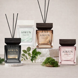 น้ำมันหอมระเหยอโรมาเธอราพี Aikun Advanced 200 มล. สำหรับตกแต่งบ้าน กำจัดกลิ่น ไม่ต้องใช้ไฟ พร้อมชุดก้านไม้หอม สำหรับบ้าน ห้องนอน โรงแรม - Product Image 1