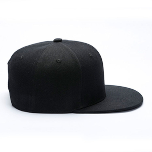 Casquette Snapback Unisexe Noire 6 Panneaux en Coton à Visière Plate Style Urbain Décontracté pour Adultes - Product Image 1