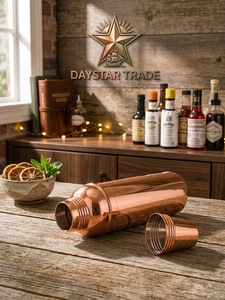 Bouteille d'eau portable classique Daystar Trade Copper 99% écologique sans BPA avec couvercles - Product Image 1