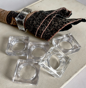 Anneaux de serviette en cristal royal, anneaux de serviette de mariage luxueux, fabrication indienne, dernier design d'anneaux de serviette. - Product Image 1