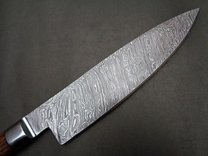 Couteau de cuisine professionnel artisanal, lame en acier à motifs durable, manche ergonomique en bois, couteau de chef en acier Damas pour la préparation des aliments - Product Image 4