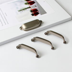 Tirador de aleación de zinc disponible para OEM, herrajes clásicos para muebles, materiales para gabinetes de cocina, cajones de comedor y tocadores de baño. - Product Image 2