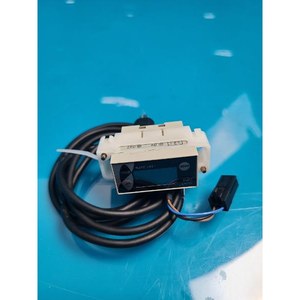 SUNX DP4-50Z d'occasion, état actuel, pièces d'équipement semi-conducteur de marque Legacy - Product Image 1