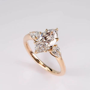 แหวนหมั้นเพชรทรงมาร์คีส์หรูหรา 3.00 กะรัต ทอง 18K/14K/10K แหวนเจ้าสาวสามเม็ด แหวนเพชรแบบกำหนดน้ำหนักได้ เครื่องประดับคุณภาพสูง ขายส่ง - Product Image 1