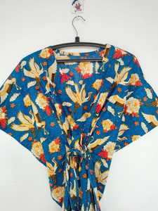 Vestido Kaftán de Algodón Hecho a Mano en India con Estampado Floral, Estilo Kimono - Product Image 2