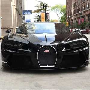 Bugatti Chiron Negro, Superdeportivo de Aleación con Impresión por Transferencia Térmica, Vista Frontal Deportiva, Diseño Urbano - Product Image 1