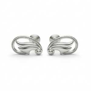 DIVYORO FEATHERED CURVE <b>STUDS</b> EARRING - Product Image 1