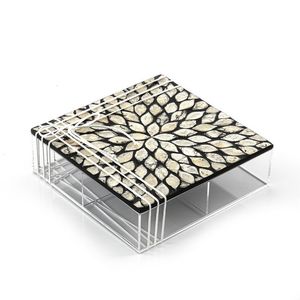 กล่องใส่ช็อกโกแลตอะคริลิคสุดหรู ฝาปิดลายเรขาคณิตสีทอง ดีไซน์สวยงามสำหรับเก็บขนมหวาน เหมาะสำหรับเทศกาลและเป็นของขวัญ - Product Image 5