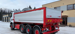 Produit TOP d'occasion : Camion benne basculante Arocs 3253 LK 8x4*4 + 3WAY TIPPER, parfaitement entretenu - Product Image 2