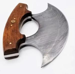 Coupe-pizza artisanal de haute qualité en acier Damas avec manche en bois fixe et étui en cuir - Product Image 4