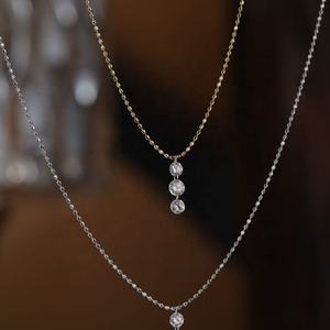 จี้เพชรทรงกลมคุณภาพเยี่ยม ได้รับการรับรองจาก IGI ผลิตในห้องปฏิบัติการ ตัวเรือนทองคำขาว ทองคำเหลือง หรือเงิน พร้อมเพชรความใสระดับ D E F VVS VS - Product Image 3