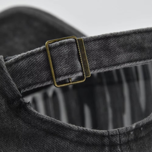 หมวกเบสบอลยีนส์ผ้าฝ้าย 100% คุณภาพสูง ปักโลโก้ตามสั่ง ล้างสีแบบแอซิด แต่งลายตัวอักษรแบบดิสเทรส ยี่ห้อ Common Razers Impex - Product Image 2