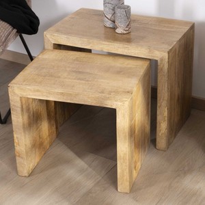 Vandana Crystal Detail <b>Set</b> of two nesting <b>side</b> <b>tables</b> in mango wood with clean lines Manoha - Product Image 4