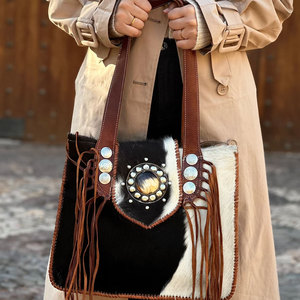 Sacs en cuir de vachette au design tendance à bas prix, nouvelle mode, haute qualité, logo personnalisé, deux sangles, imperméable, respirant, sac à main - Product Image 3