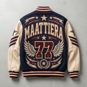 Blouson universitaire homme bleu marine avec manches en cuir crème, motif baseball brodé, fermeture à boutons-pression, style streetwear côtelé - Product Image 4