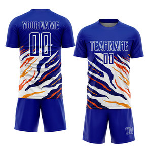 ชุดเสื้อฟุตบอลสั่งทำพิเศษ สีน้ำเงิน ขาว ส้ม ลายทาง พิมพ์ลายแบบซับลิเมชั่น ระบายเหงื่อได้ดี สำหรับผู้ใหญ่ แขนสั้น ทรงสปอร์ต - Product Image 1
