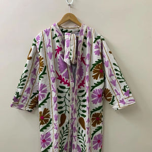 Kimono Largo de Algodón Blanco Bordado, Listo para Usar, Ideal para Festivales - Product Image 1