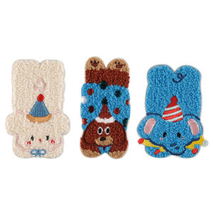 Patch brodé mignon en forme de chenille à thermocoller pour chapeaux, sacs, vestes, casquettes, vêtements de jardin pour enfants, vente en gros, usine - Product Image 5