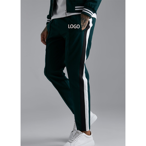 กางเกงวอร์มผู้ชายทรงตรง ผ้าฝ้าย 100% เอวสูง แต่งแถบข้าง ปักลาย สีพื้น - Product Image 1