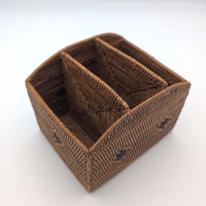 Panier porte-revues en rotin, panier divisé pour livres et dépliants, accessoires de bureau pour bureau - Product Image 1