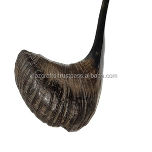 Instrumento musical tradicional Shofar de cuerno de Carnero Negro natural pulido con estilo náutico y animal - Product Image 5