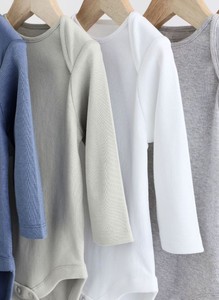 Combinaison bébé 95% bambou 5% élasthanne, confortable et extensible, indispensable pour nouveau-né - Product Image 6