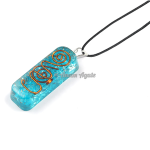 Vente en gros Orgonite pendentif collier Agate pierre précieuse sculptée dans le style Feng Shui pour la protection EMF et l'utilisation de souvenirs - Product Image 2