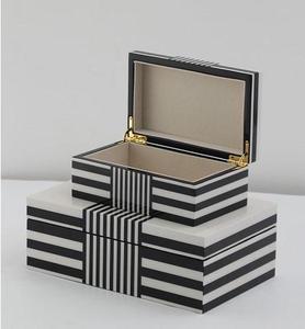 Luxury Black and White Resin Jewelry <b>Box</b> Handmade Decorative <b>Keepsake</b> Storage <b>Box</b> Wooden Resin Jewelry Organizer Storage <b>Box</b> - Product Image 3