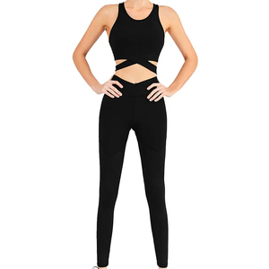 Vêtements de sport pour femmes, ensemble de yoga deux pièces, soutien-gorge de sport et leggings, tenue de sport pour la salle de sport, l'entraînement et les exercices - Product Image 1