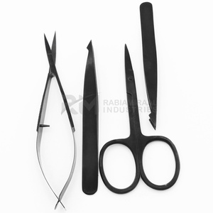 Pince à épiler pour sourcils RMI, couleur plasma noire, pointe pointue, acier inoxydable, durable, pour une mise en forme précise - Product Image 4