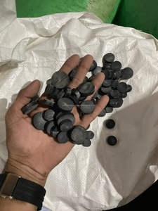 Vente d'usine directe de haute qualité paillettes de corne naturelle lavable personnalisable bouton Flatback pour vêtements et décoration intérieure FWE - Product Image 3