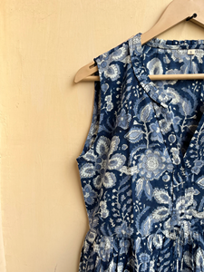 Main Bloc Imprimé Indien Coton Robe Vintage Floral Brodé Longue Robe avec Glands Maxi Longueur Taille Naturelle pour L'été - Product Image 4