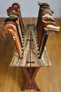 Bastón para Caminar que Combina Madera Resistente y Acabado Artístico en Resina, Perfecto para Asistencia de Movilidad Diaria - Product Image 6