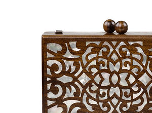 Pochette de soirée de luxe en bois éco-responsable, faite à la main, avec finition polie, idéale pour mariages, fêtes et festivals - Product Image 5