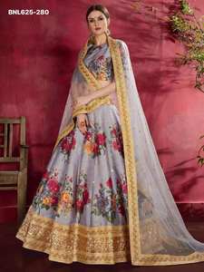 Hermoso Lehenga-Choli-Dupatta de seda artística de alta calidad con estampado floral, bordado con Dori, Zari y lentejuelas, color gris, suministro al por mayor. - Product Image 3