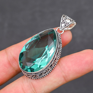 Magnifique pendentif en topaze bleue, pierre précieuse créée en laboratoire, en argent sterling 925, fait main, bijou statement, cadeau pour femme, très demandé - Product Image 1