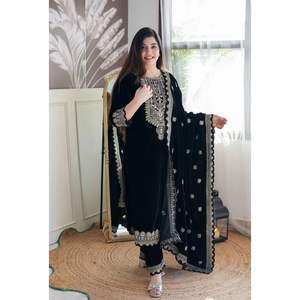 Hermoso Conjunto de Top y Pantalón Indio y Pakistaní con Dupatta para Fiestas - Product Image 2