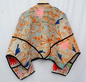 เสื้อแจ็คเก็ตคอจีนผ้าฝ้ายพิมพ์ลายกันธา สีส้มลายดอกไม้ แขนยาว เป็นมิตรกับสิ่งแวดล้อม ระบายอากาศได้ดี เหมาะสำหรับฤดูใบไม้ร่วง สไตล์ไพรรี่ชิค - Product Image 6