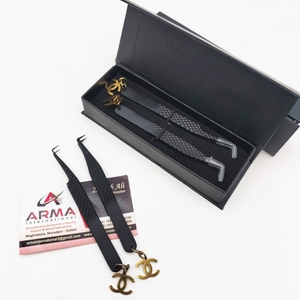 แหนบต่อขนตาปลายแหลม 90 องศา รุ่น Plasma Black Sustainable  ผ่านการทดสอบด้วยมือ พร้อมรับผลิตแบรนด์ส่วนตัว - Product Image 5